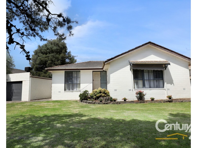 9 Howson Close, Endeavour Hills VIC 3802