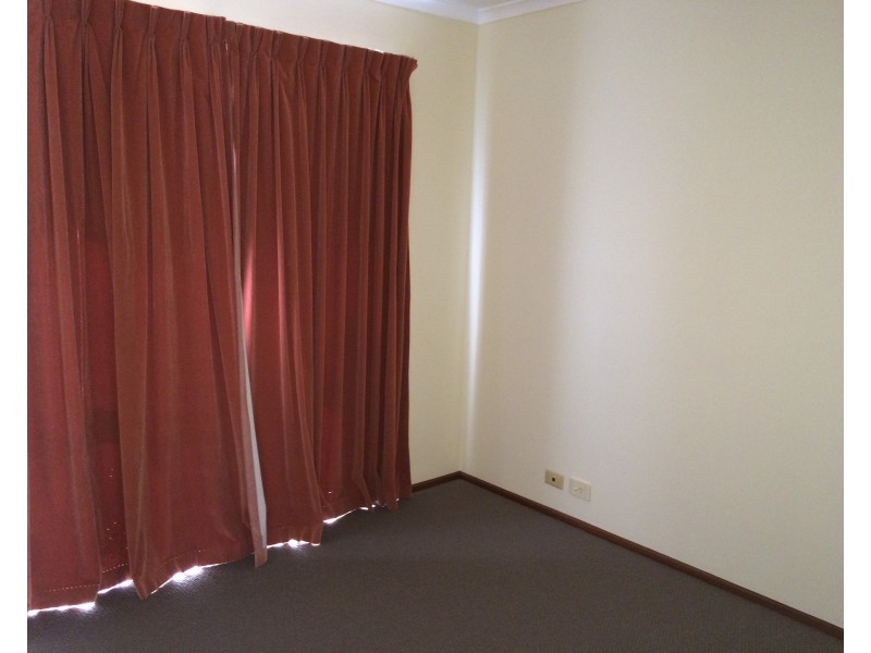 1/12 Neville Avenue, Seaford VIC 3198