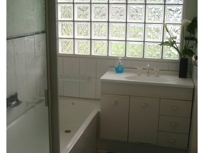 10 Rose Avenue, Dandenong North VIC 3175