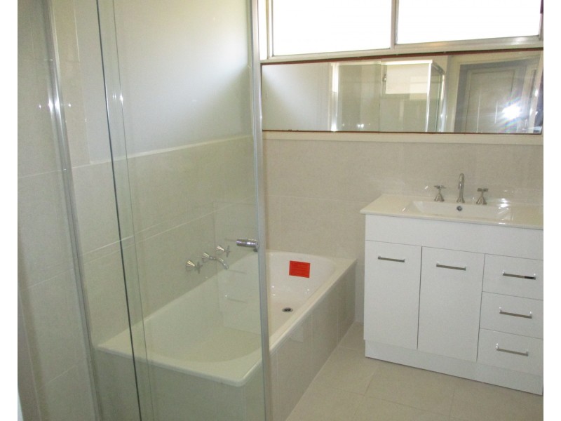 2/146 Buckley Street, Noble Park VIC 3174