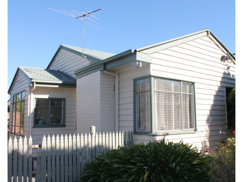 56 Larch Crescent, Mount Waverley VIC 3149