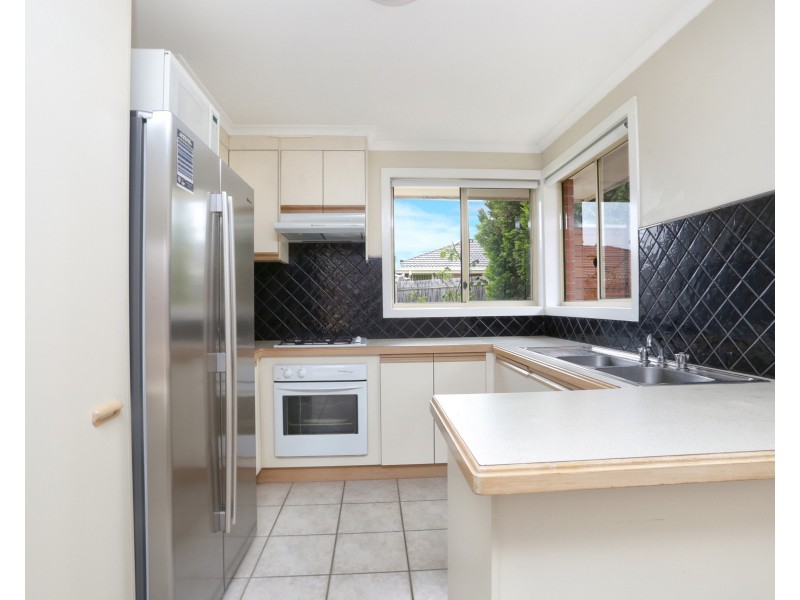 2/28  French Street, Noble Park VIC 3174