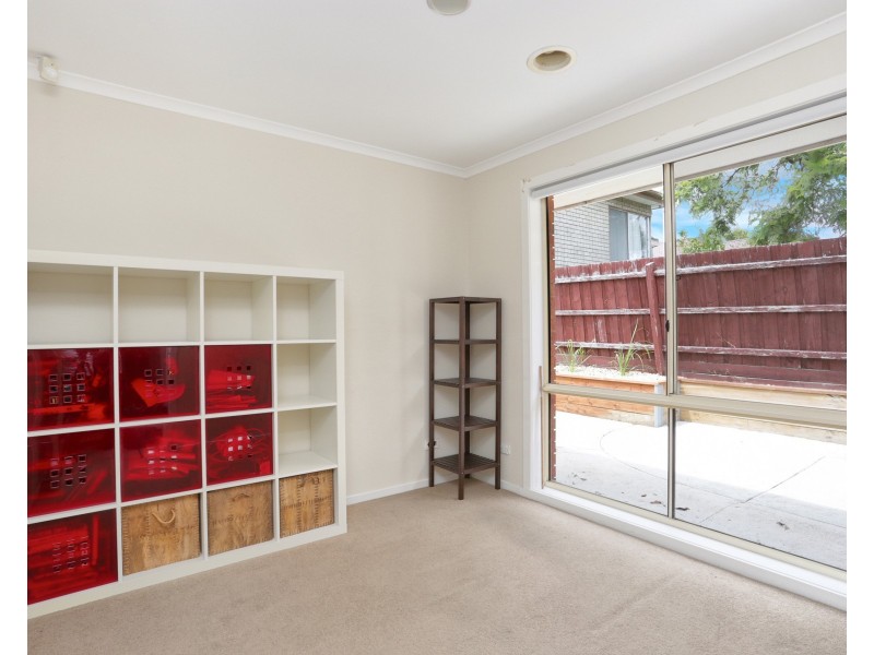 2/28  French Street, Noble Park VIC 3174