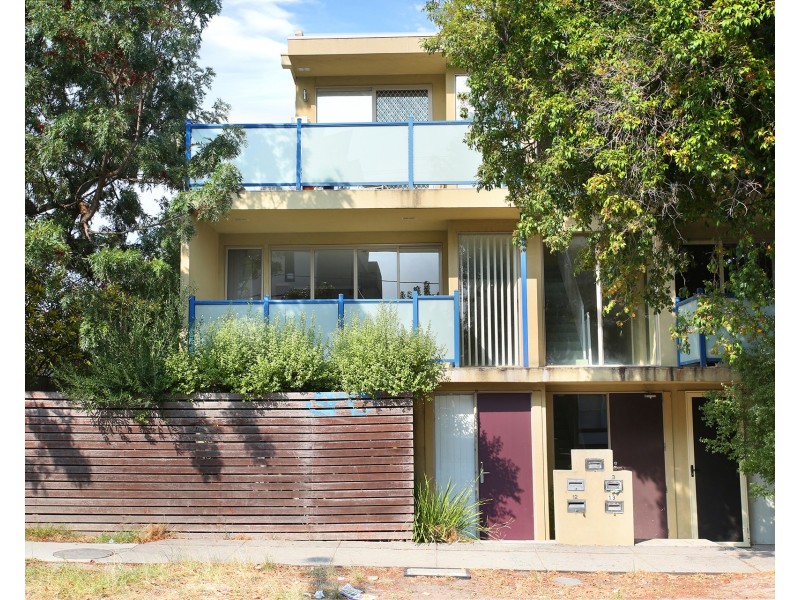 2/9 King Street, Dandenong VIC 3175