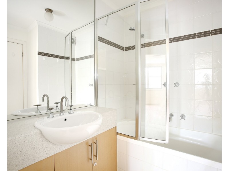 2/9 King Street, Dandenong VIC 3175