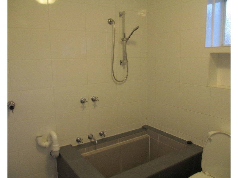 7/16 Close Avenue, Dandenong VIC 3175