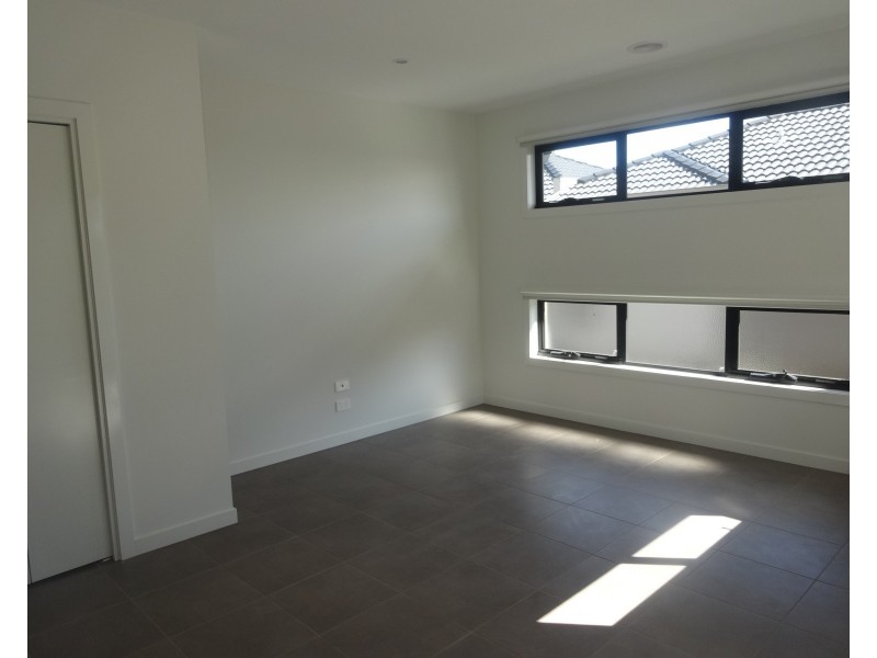 3/29 Leonard Avenue, Noble Park VIC 3174