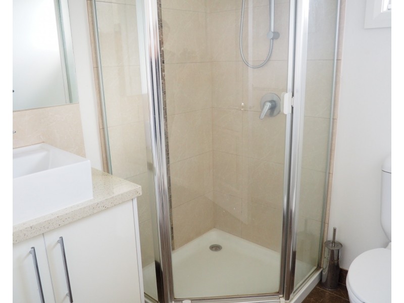 2a Leman Crescent, Noble Park VIC 3174