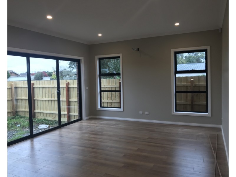 2/34 Sullivan Street, Springvale VIC 3171