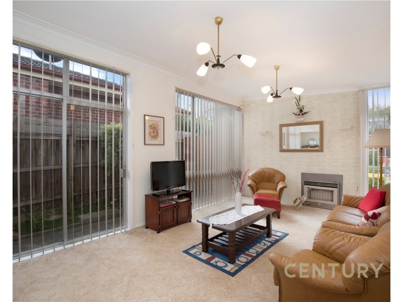 8 Dunblane Road, Noble Park VIC 3174