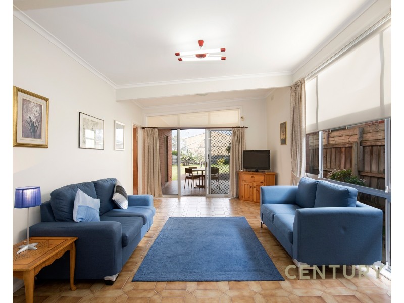 8 Dunblane Road, Noble Park VIC 3174