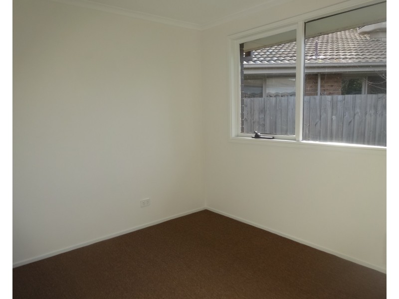 1 Greenleaf Court, Keysborough VIC 3173