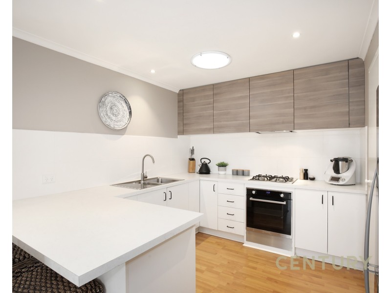 6 Orlit Close, Cranbourne North VIC 3977