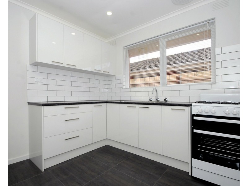 2/62 Fintonia Road, Noble Park VIC 3174
