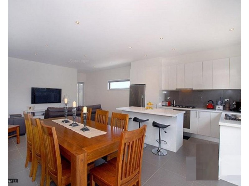 2/939  Heatherton Road, Springvale VIC 3171