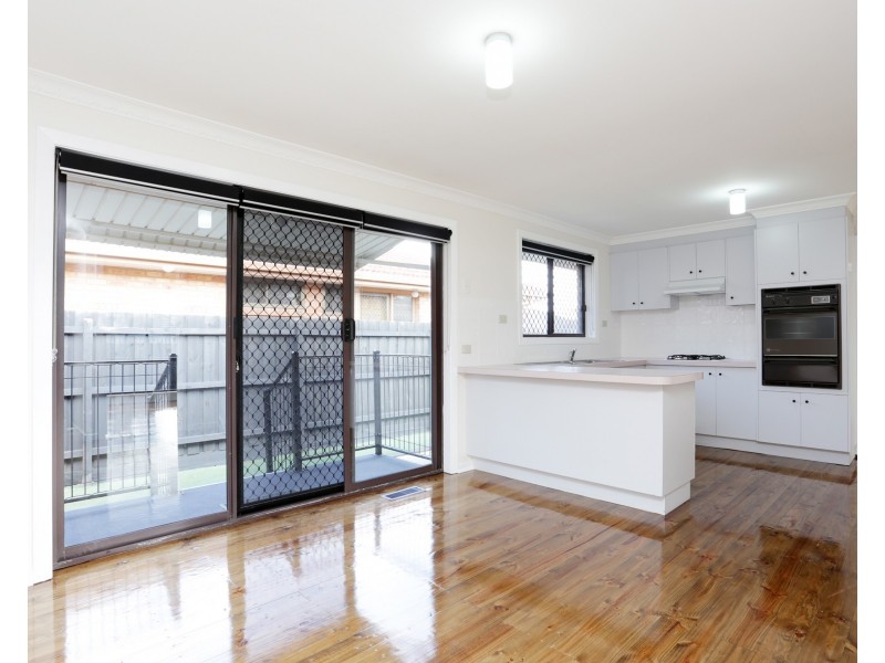 1/2  Rutherglen Street, Noble Park VIC 3174