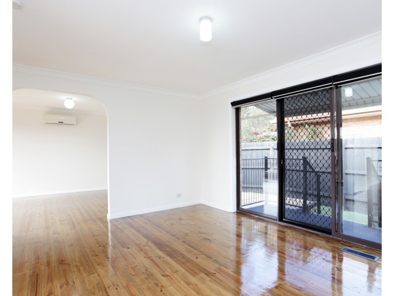 1/2  Rutherglen Street, Noble Park VIC 3174