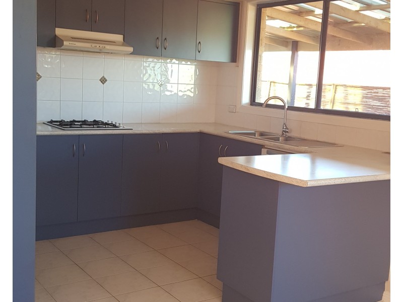 19  Luca Place, Pakenham VIC 3810