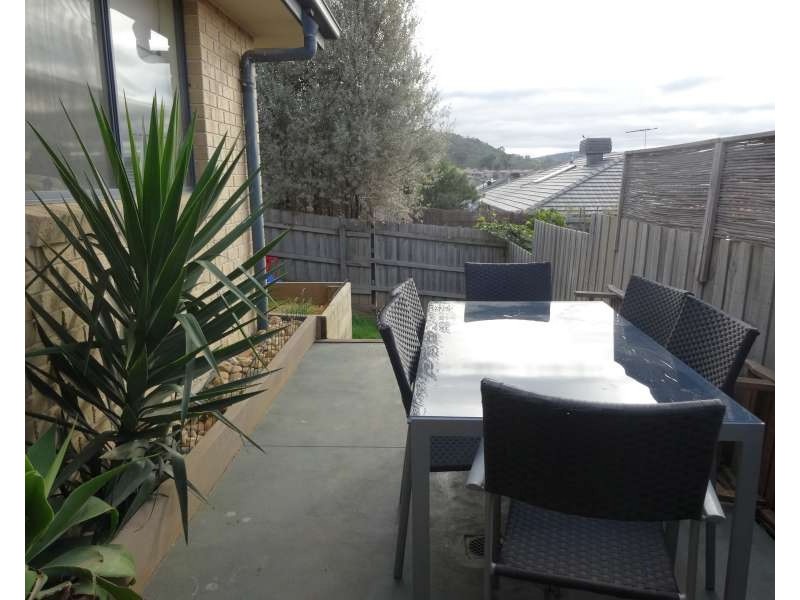 19  Luca Place, Pakenham VIC 3810