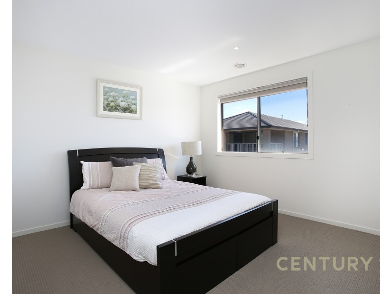 24 Yale Avenue, Keysborough VIC 3173