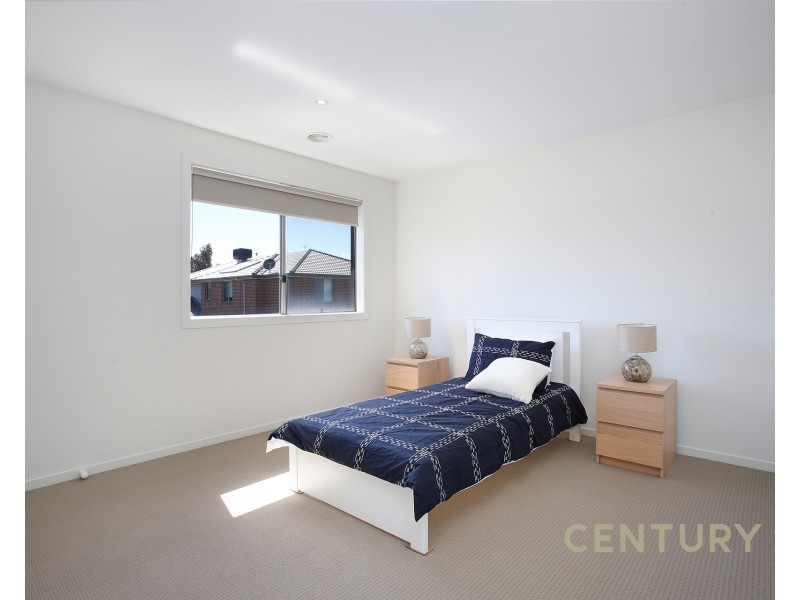 24 Yale Avenue, Keysborough VIC 3173