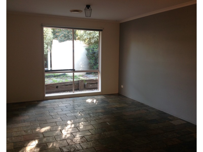 19 Cottswold Avenue, Narre Warren VIC 3805