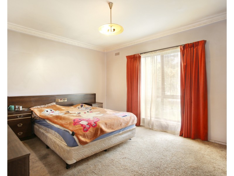 8 Blaby Street, Noble Park VIC 3174