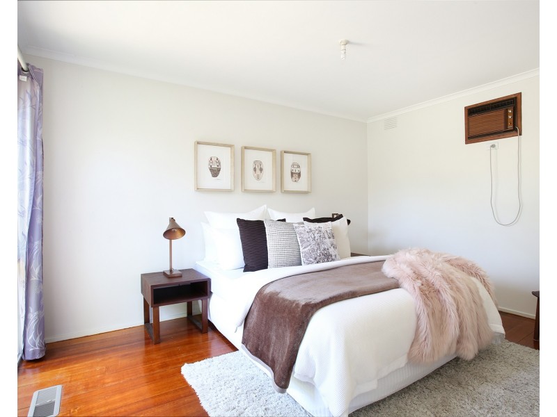 10 Roscoe Court, Noble Park North VIC 3174