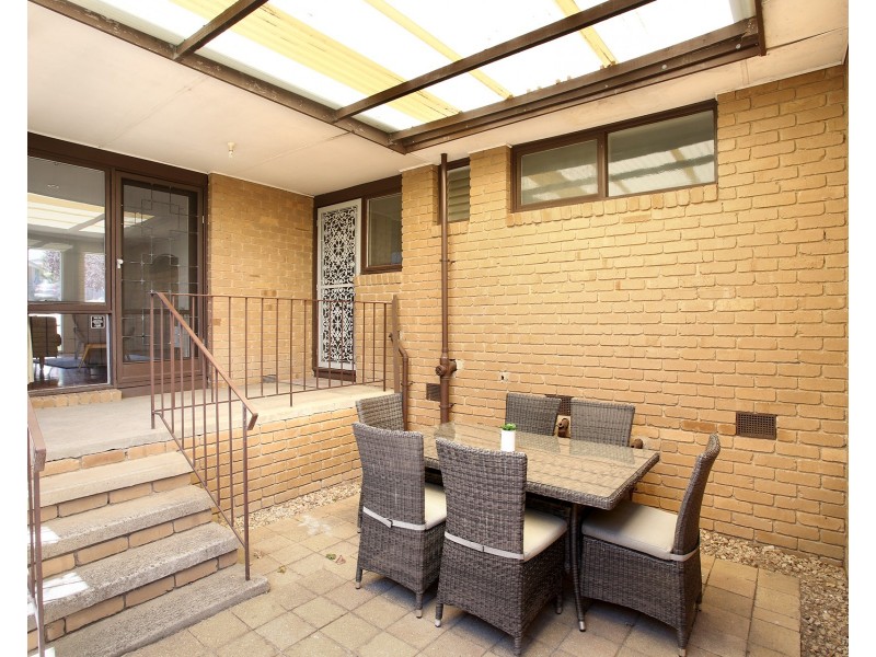 10 Roscoe Court, Noble Park North VIC 3174