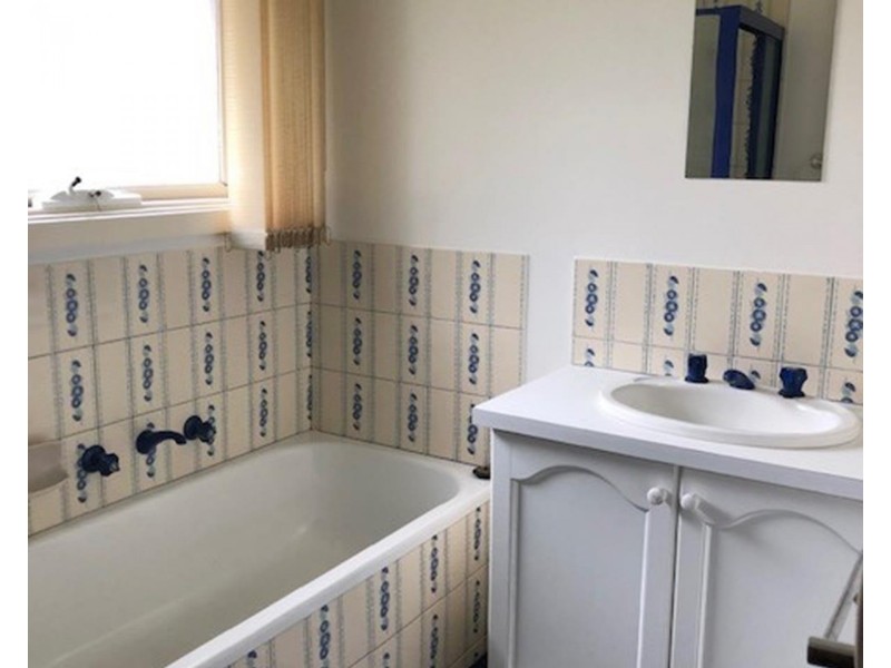 5 Ashby Drive, Dandenong North VIC 3175