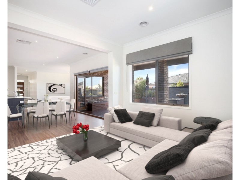 42 Flinders Park Drive, Officer VIC 3809