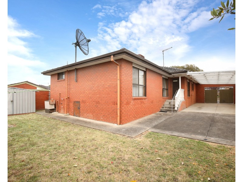 7 Rogers Street, Dandenong VIC 3175