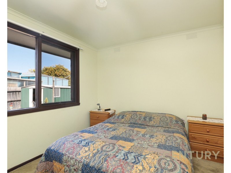 8 Cotswold Crescent, Springvale South VIC 3172