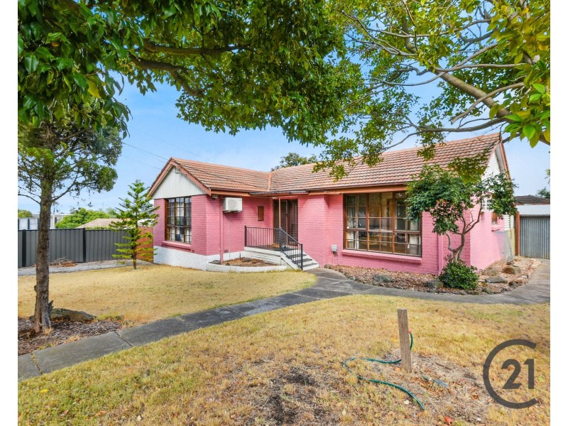 4 Heyington Crescent, Noble Park North VIC 3174