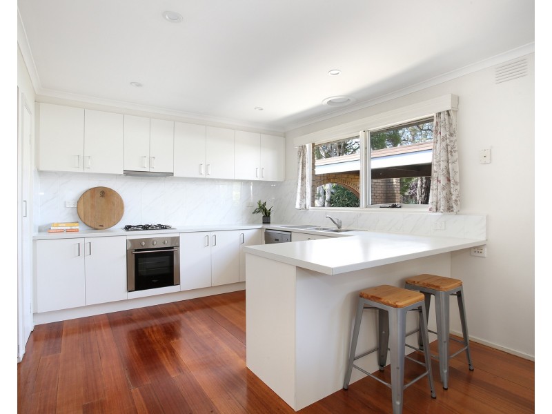 10 Roscoe Court, Noble Park North VIC 3174