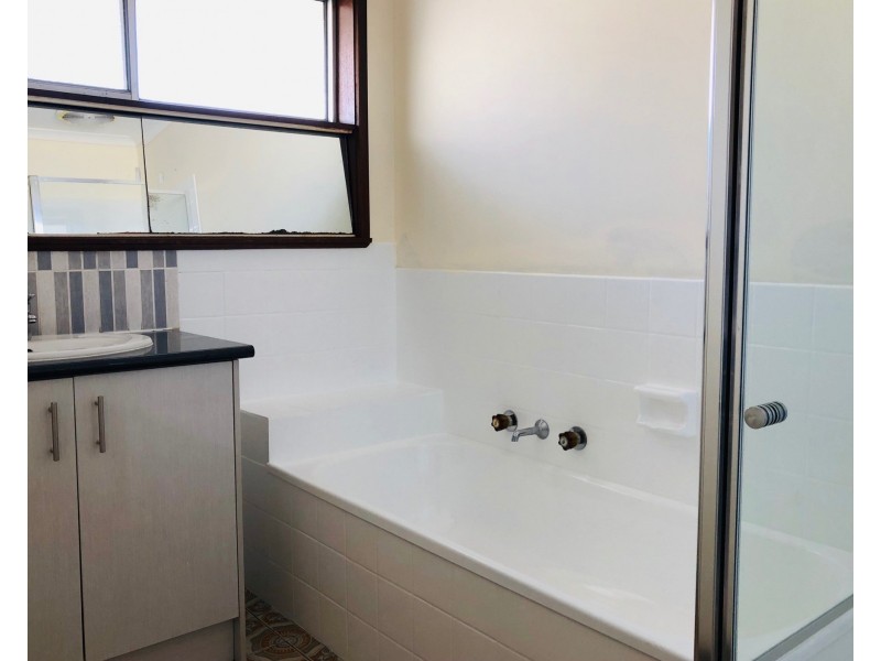 2/66 Chandler Road, Noble Park VIC 3174