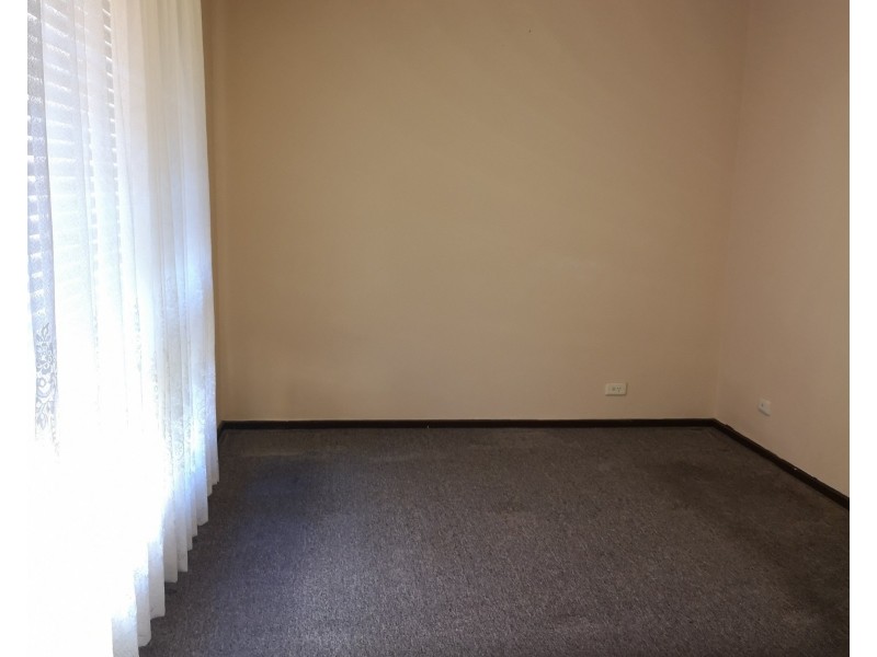 1/14 Brady Road, Dandenong North VIC 3175