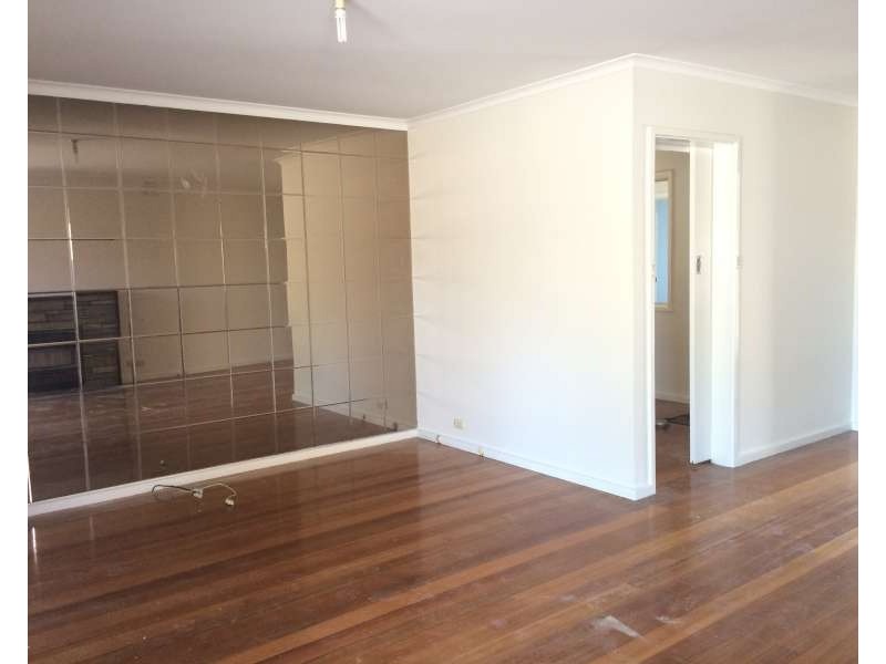 11 Carpenter Street, Noble Park VIC 3174