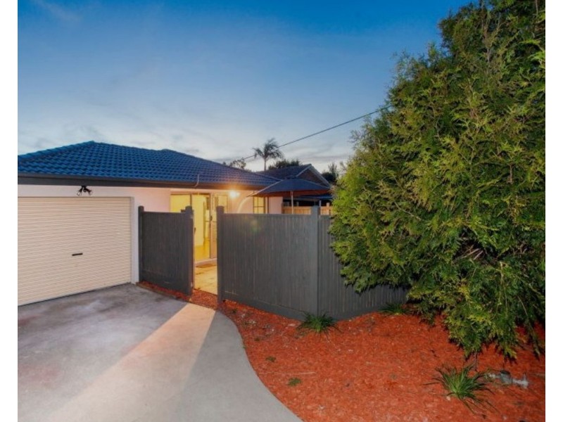 1/10 Marion Street, Seaford VIC 3198