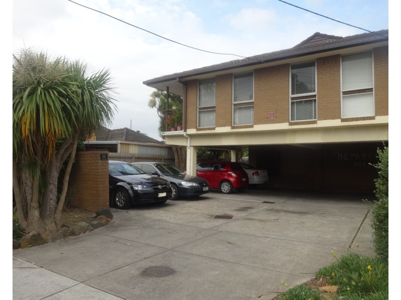2/11 Leonard Avenue, Noble Park VIC 3174