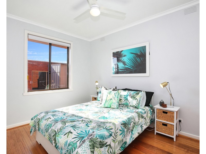 1/35 Stackpoole Street, Noble Park VIC 3174