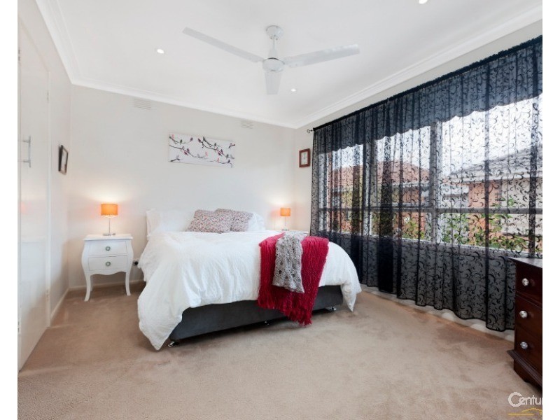2/35-37 Noble Street, Noble Park VIC 3174