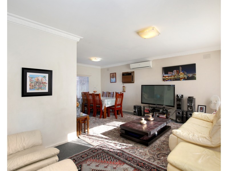 2 Percy Street, Noble Park VIC 3174