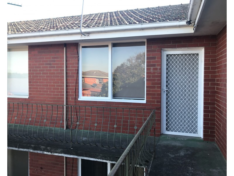 8/4-6 Keys Street, Dandenong VIC 3175