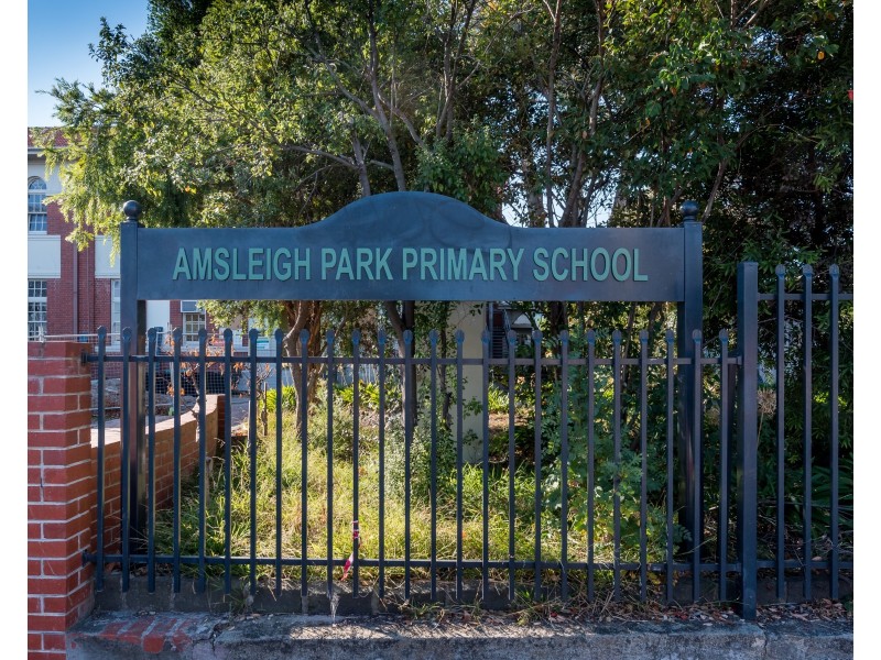 3/11 State Street, Oakleigh East VIC 3166