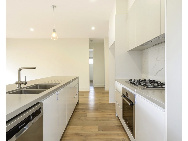 1/15 Derby Parade, Bonbeach VIC 3196