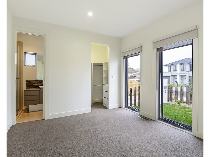 1/15 Derby Parade, Bonbeach VIC 3196