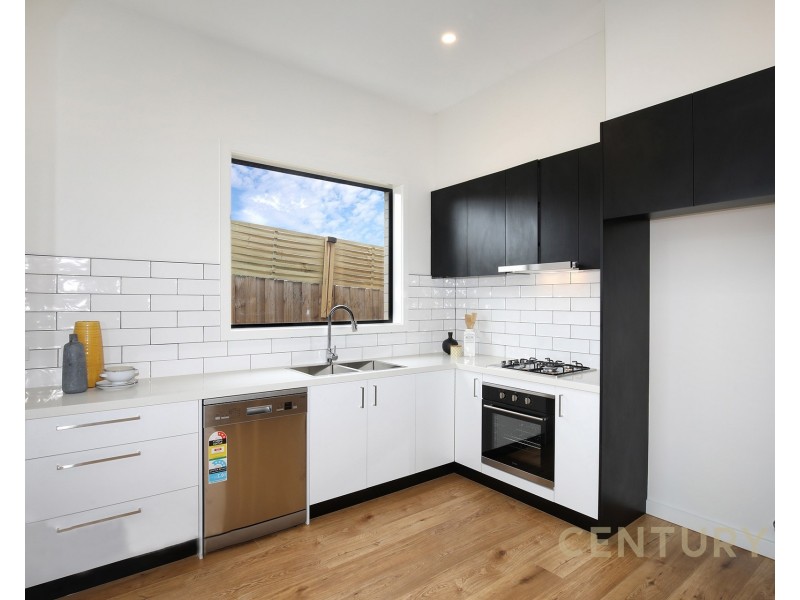 2/6 Eden Court, Noble Park VIC 3174