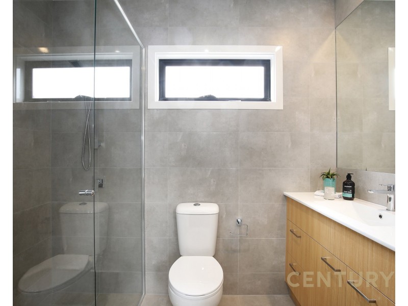 2/6 Eden Court, Noble Park VIC 3174