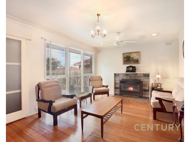 1 Kalimna Avenue, Noble Park VIC 3174